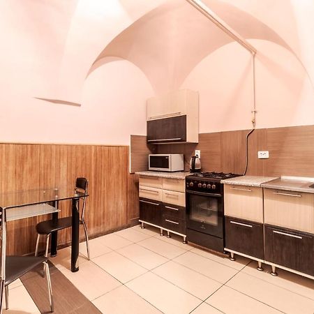 New Ruska Apartment Lviv Exterior foto