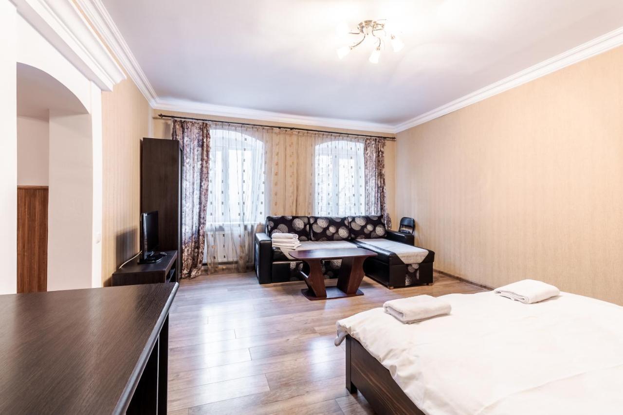 New Ruska Apartment Lviv Exterior foto